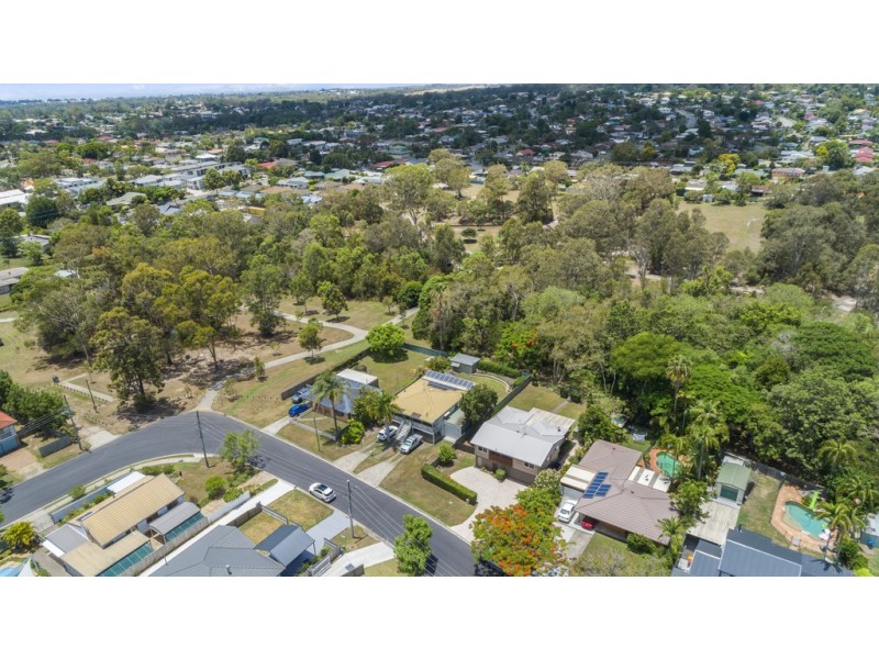 6 Lawn Terrace, Capalaba QLD 4157