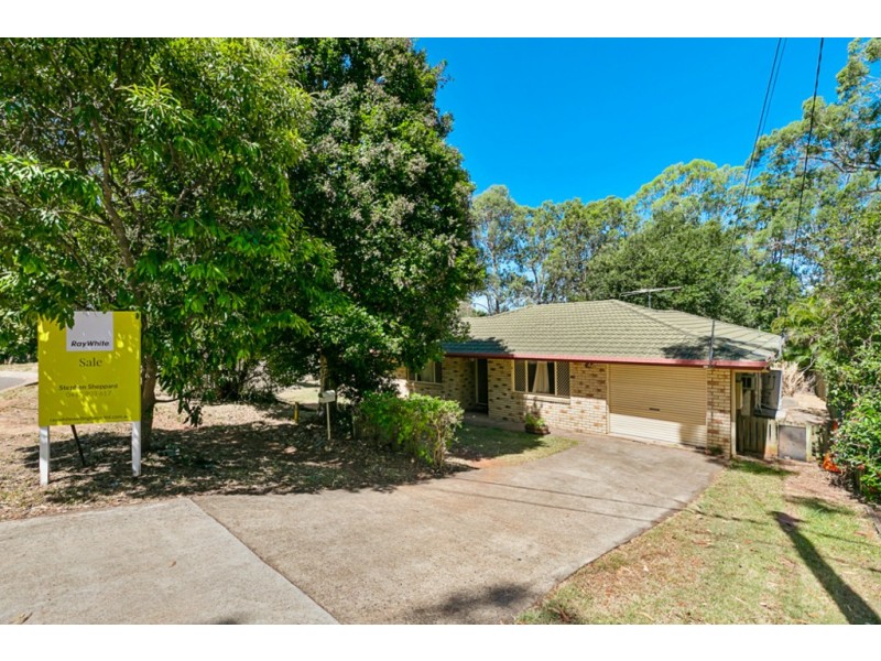 6 Frederick Street, Wellington Point QLD 4160