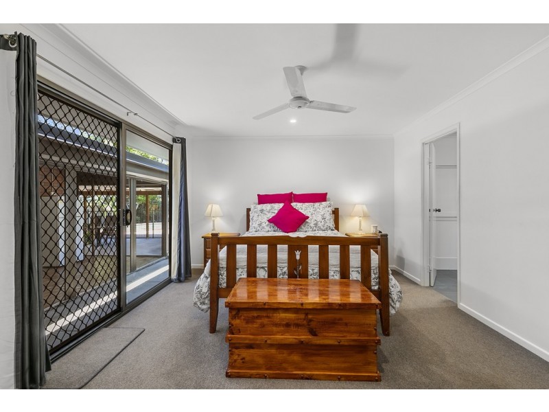 99 Birkdale Road, Birkdale QLD 4159