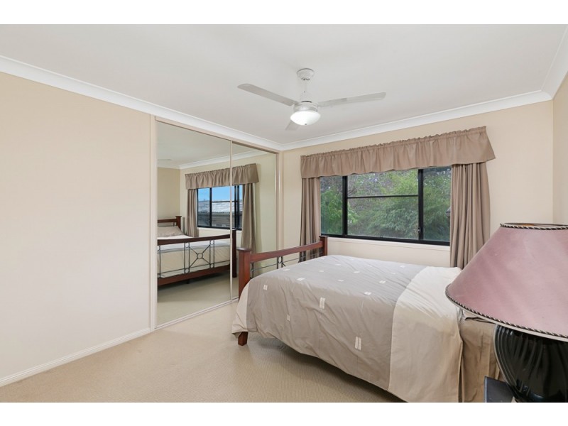 8 O’Connell Parade, Wellington Point QLD 4160