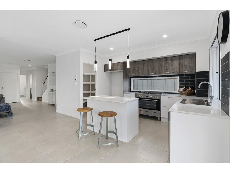 50 Duncan Street, Wellington Point QLD 4160