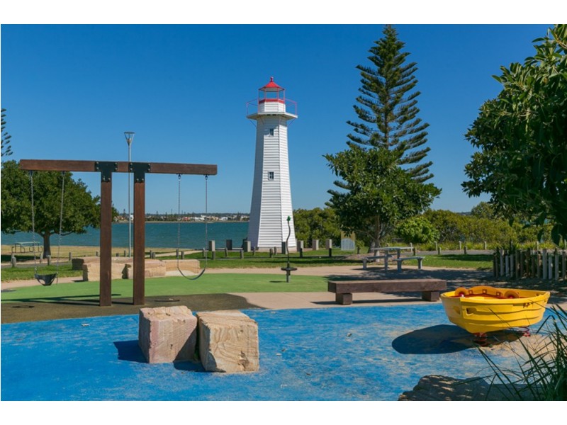 22 Mcleod Street, Cleveland QLD 4163