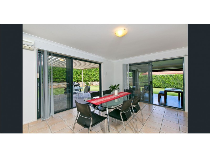 18 Plantation Place, Wellington Point QLD 4160