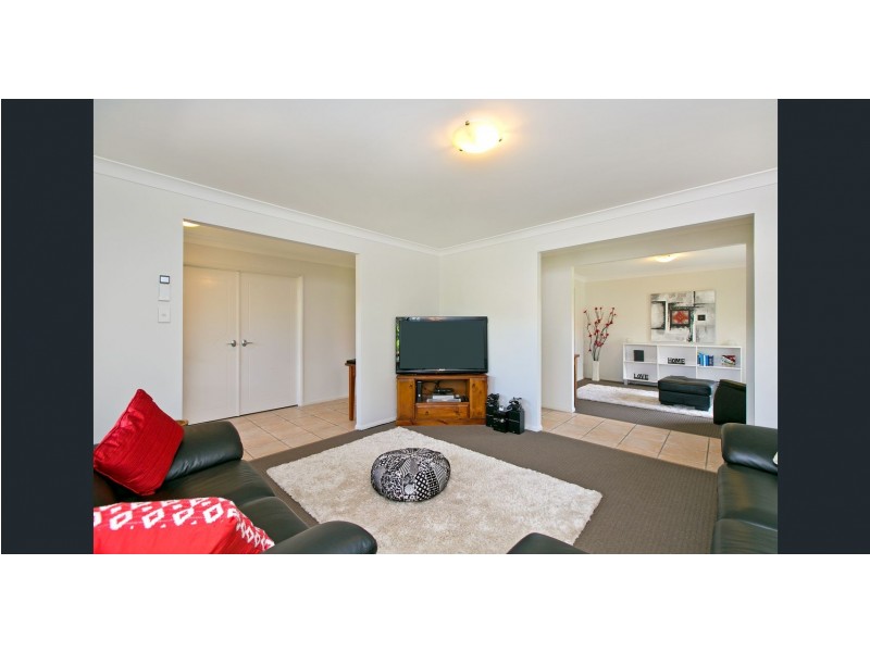 18 Plantation Place, Wellington Point QLD 4160