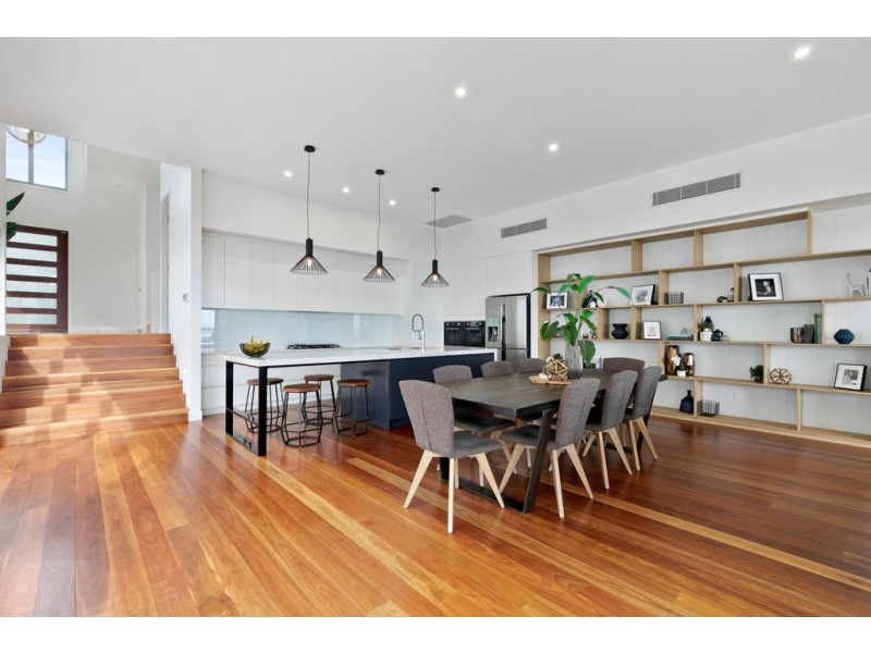 224 Main Road, Wellington Point QLD 4160