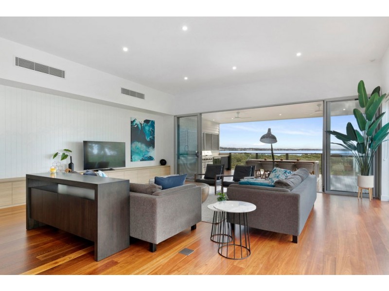 224 Main Road, Wellington Point QLD 4160