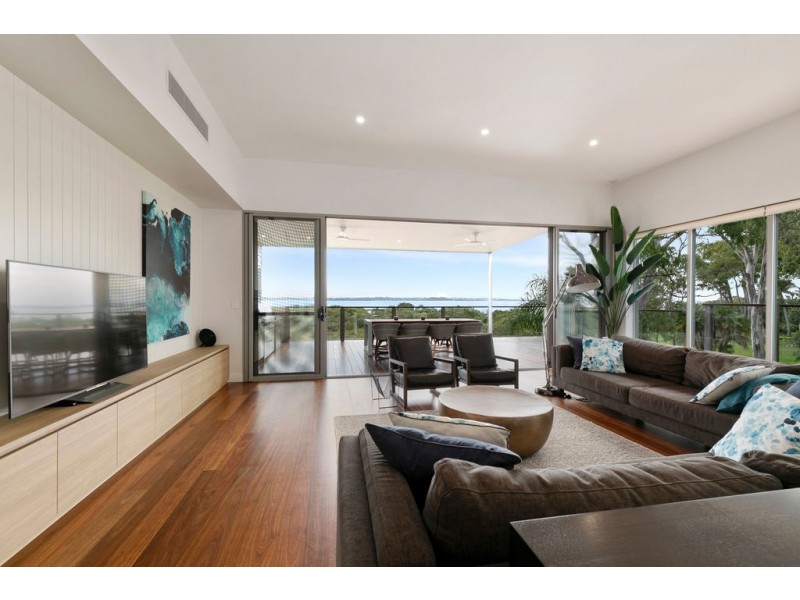 224 Main Road, Wellington Point QLD 4160