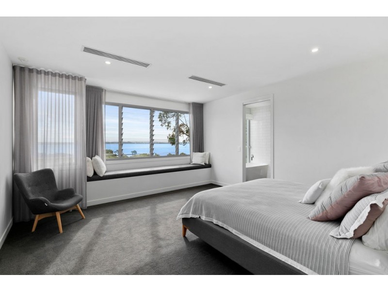 224 Main Road, Wellington Point QLD 4160