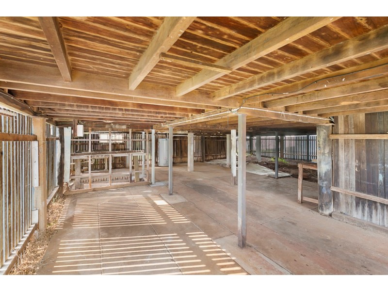 12 Station Street, Wellington Point QLD 4160