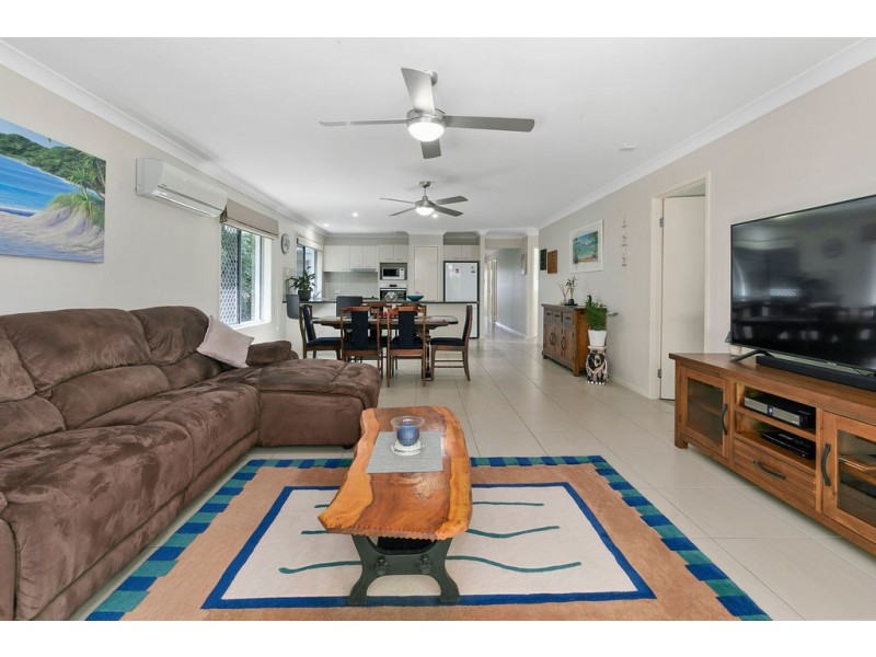 64 Starkey Street, Wellington Point QLD 4160