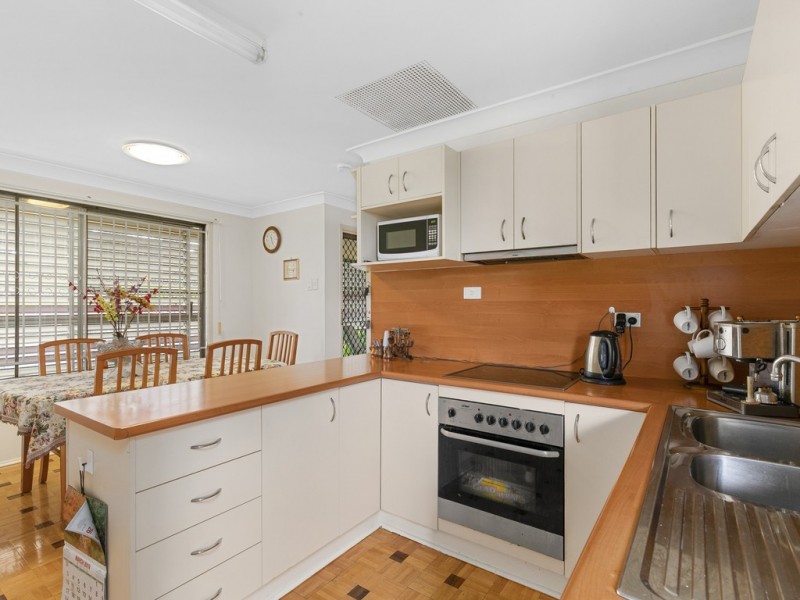 13 Rickwood Street, Carina QLD 4152