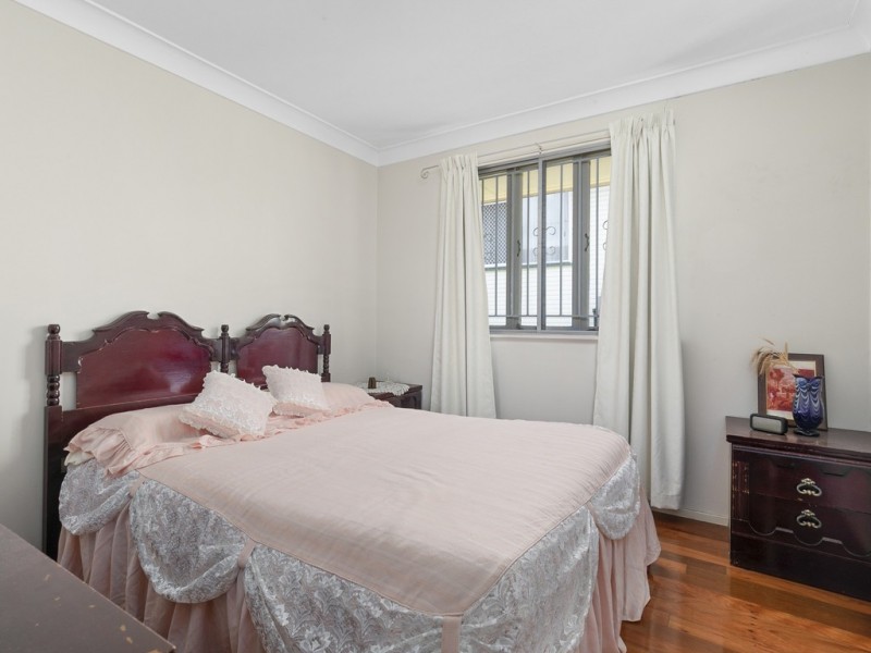 13 Rickwood Street, Carina QLD 4152