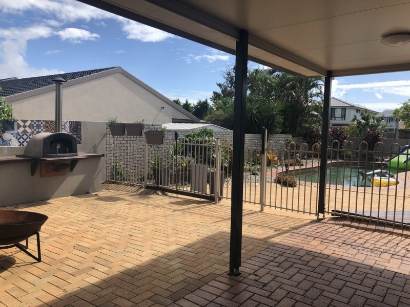 59 Dorsal Drive, Birkdale QLD 4159