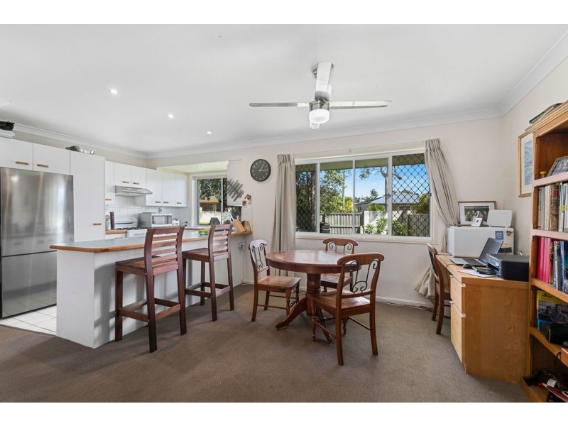 10/14 Kensington Place, Birkdale QLD 4159