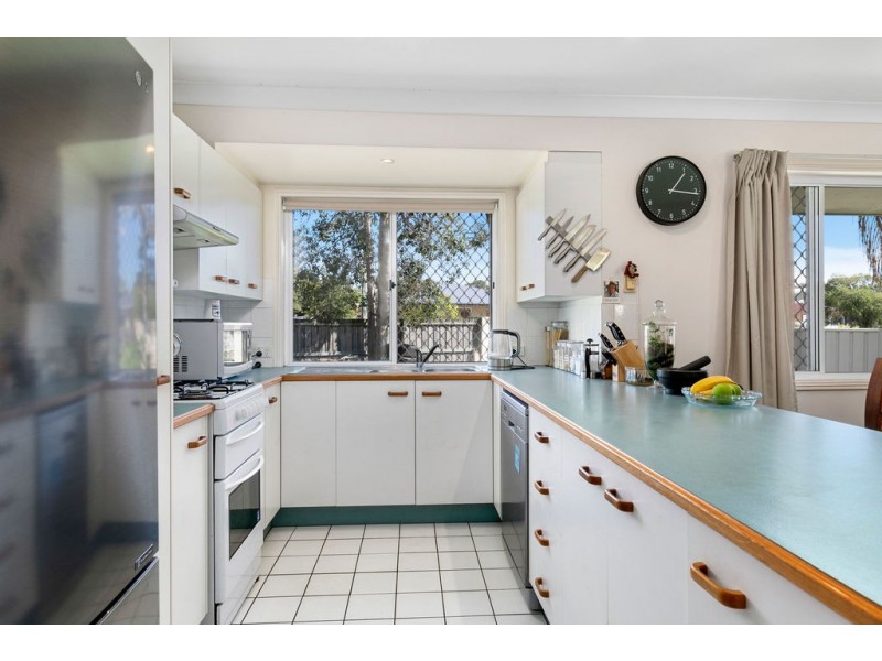 10/14 Kensington Place, Birkdale QLD 4159