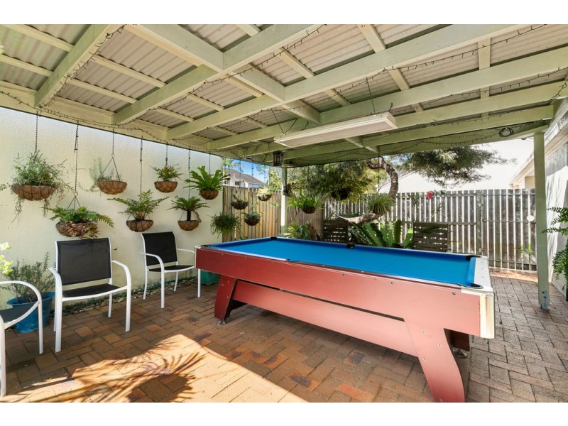 10/14 Kensington Place, Birkdale QLD 4159