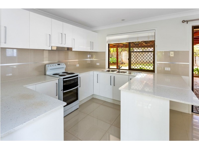 16 Portmarnock Drive, Victoria Point QLD 4165