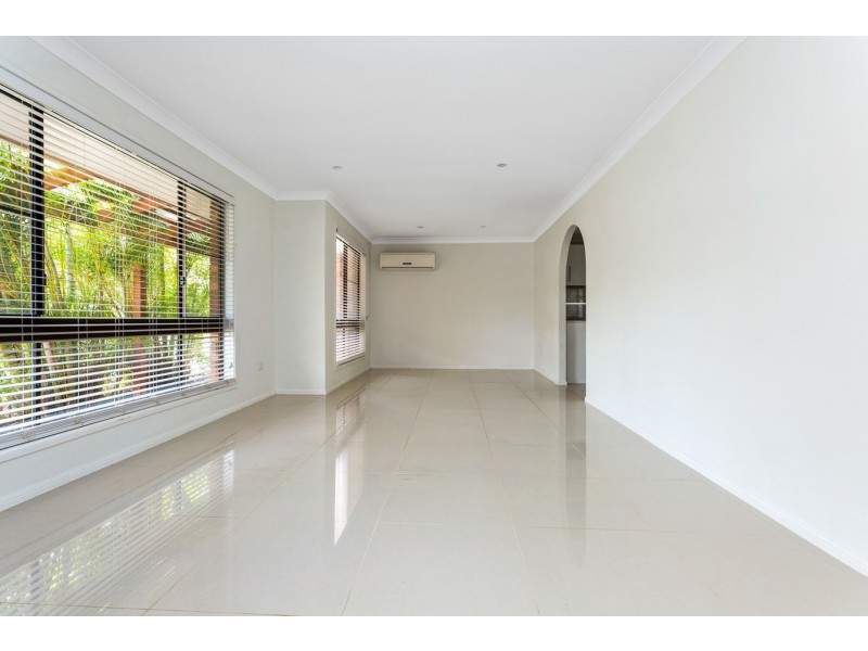 16 Portmarnock Drive, Victoria Point QLD 4165