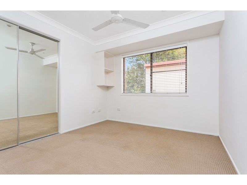 16 Portmarnock Drive, Victoria Point QLD 4165