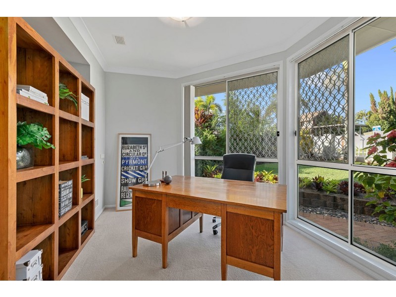 11 Cronin Drive, Wellington Point QLD 4160