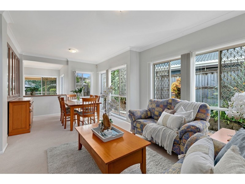 11 Cronin Drive, Wellington Point QLD 4160
