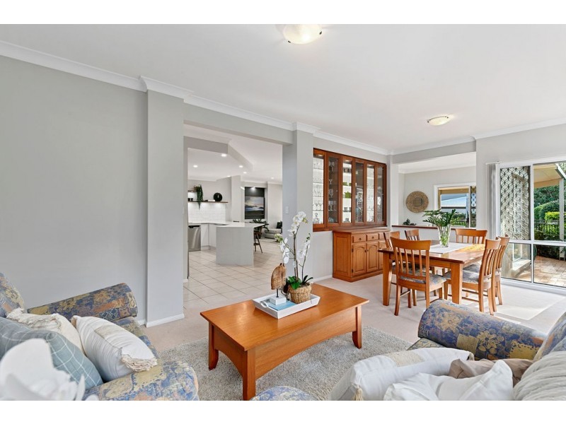 11 Cronin Drive, Wellington Point QLD 4160