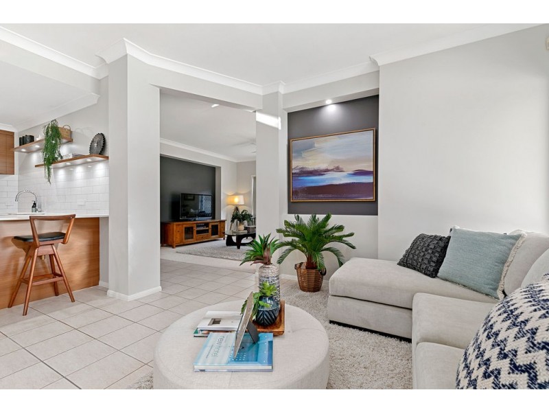 11 Cronin Drive, Wellington Point QLD 4160