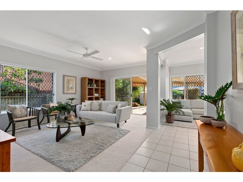 11 Cronin Drive, Wellington Point QLD 4160
