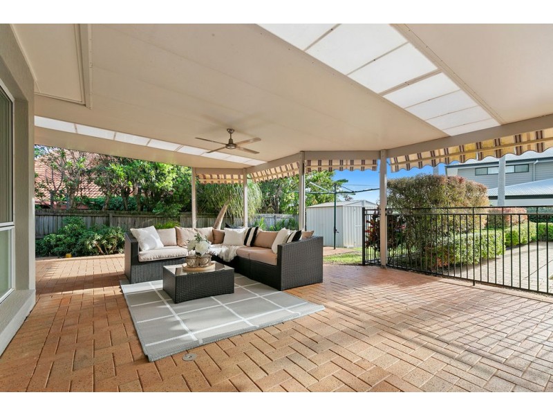 11 Cronin Drive, Wellington Point QLD 4160