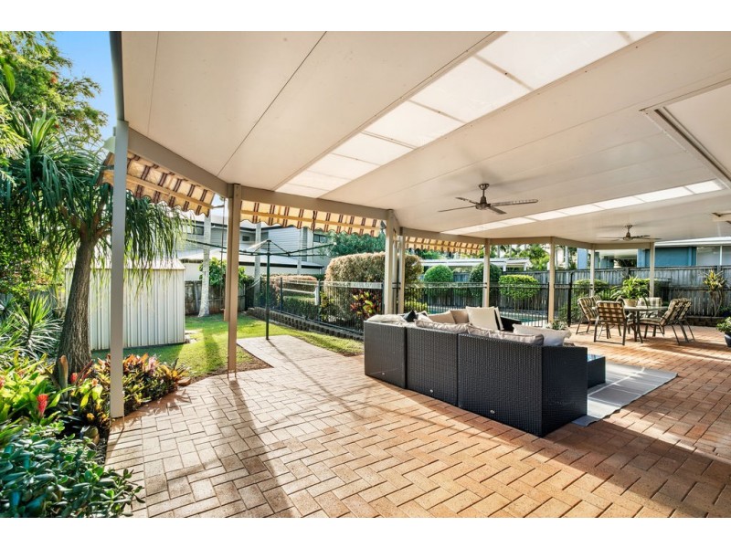 11 Cronin Drive, Wellington Point QLD 4160