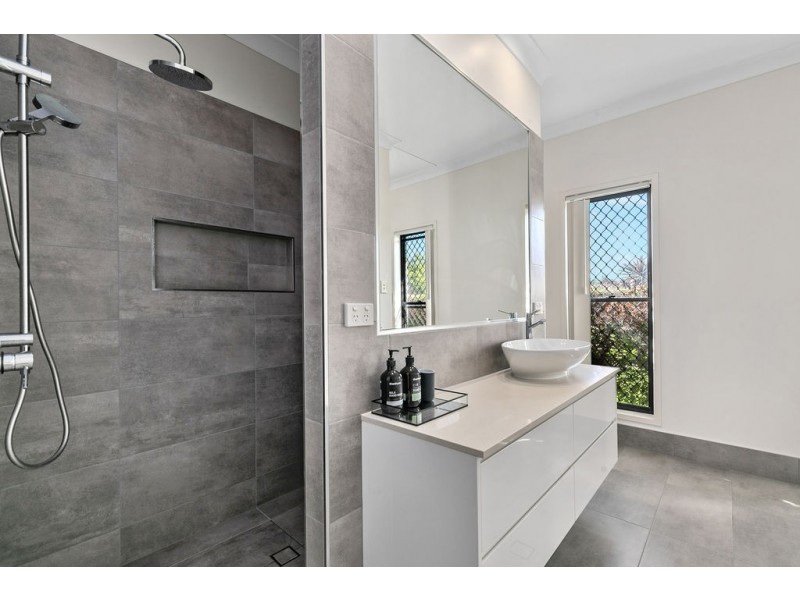 47 Poloni Place, Wellington Point QLD 4160