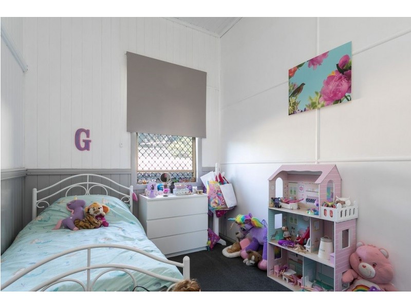 56 Peel Street, Redland Bay QLD 4165