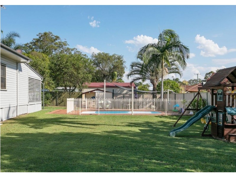 56 Peel Street, Redland Bay QLD 4165