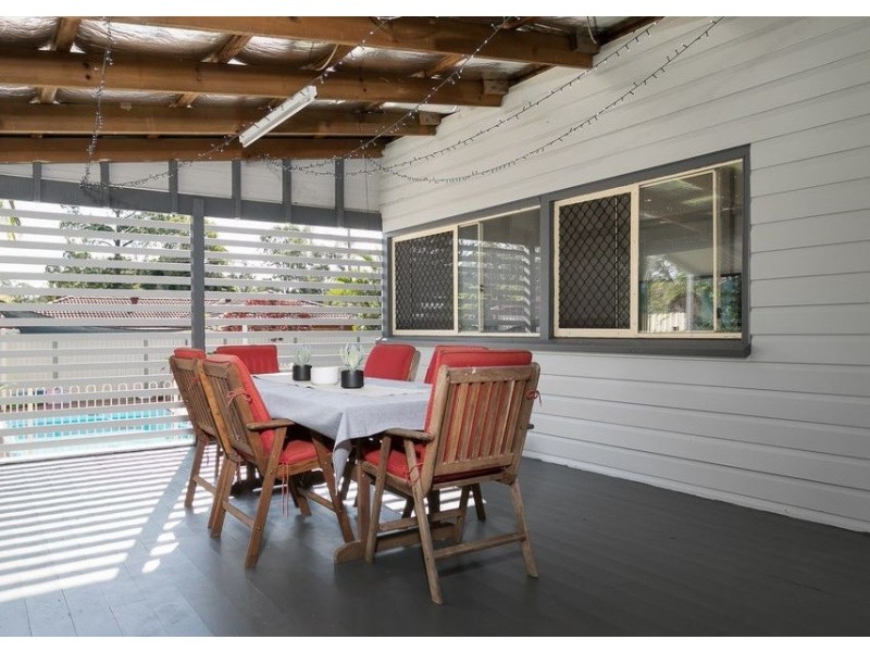 56 Peel Street, Redland Bay QLD 4165