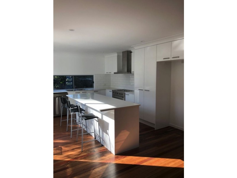 31 Charles Canty Drive, Wellington Point QLD 4160