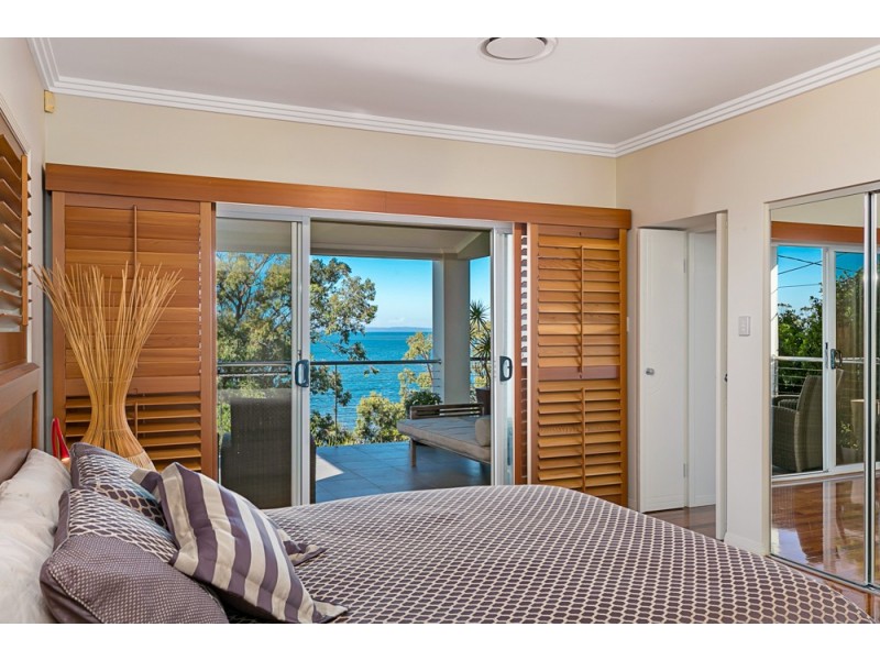 11 Esplanade, Wellington Point QLD 4160
