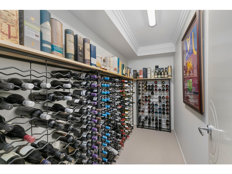 11 Esplanade, Wellington Point QLD 4160