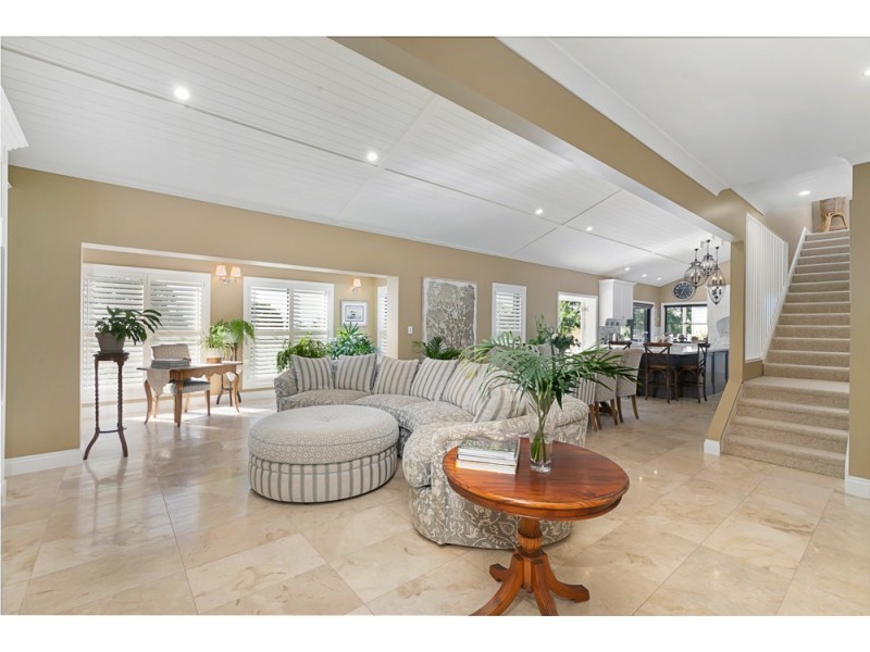 7 Chatsworth Circuit, Capalaba QLD 4157