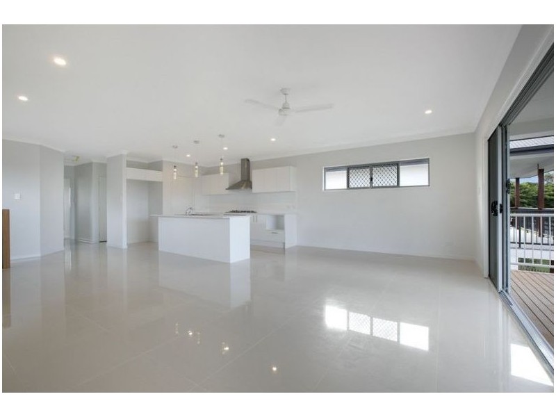 36 Wellesley Street, Wellington Point QLD 4160