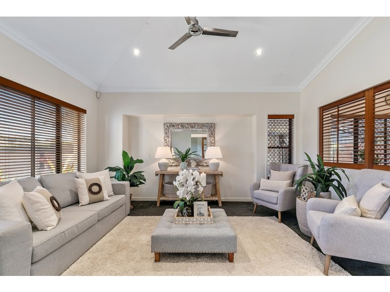 37 Jacob Street, Wellington Point QLD 4160