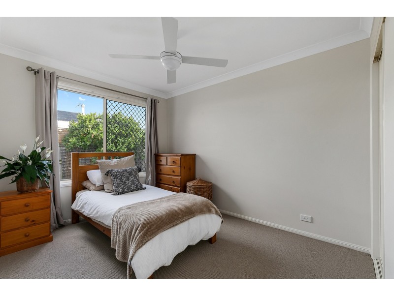 3 Cedarview Place, Wellington Point QLD 4160