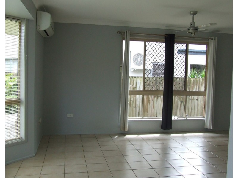 11 Thomas Street, Birkdale QLD 4159