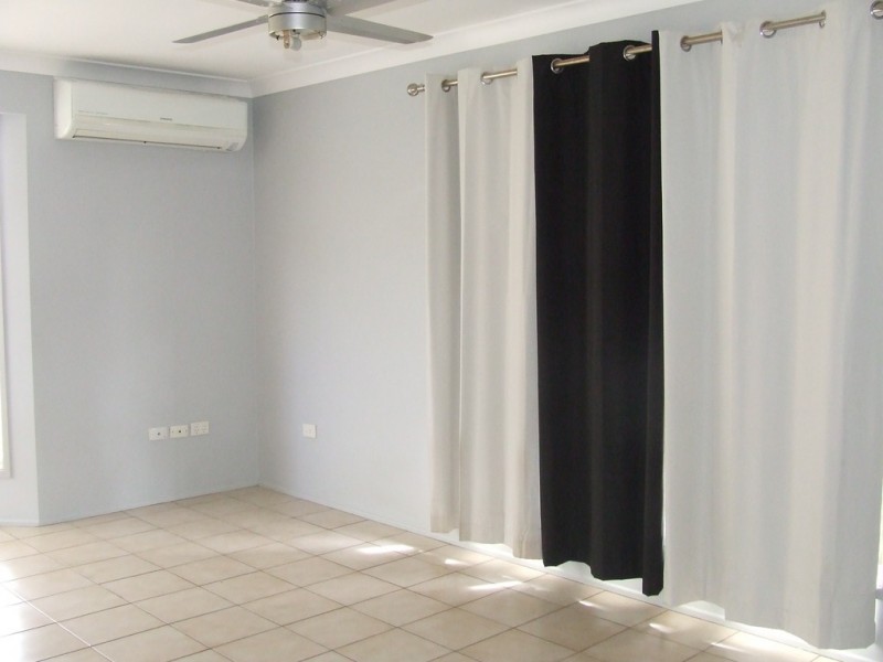 11 Thomas Street, Birkdale QLD 4159