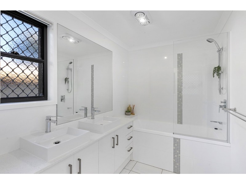 3/291 Main Road, Wellington Point QLD 4160