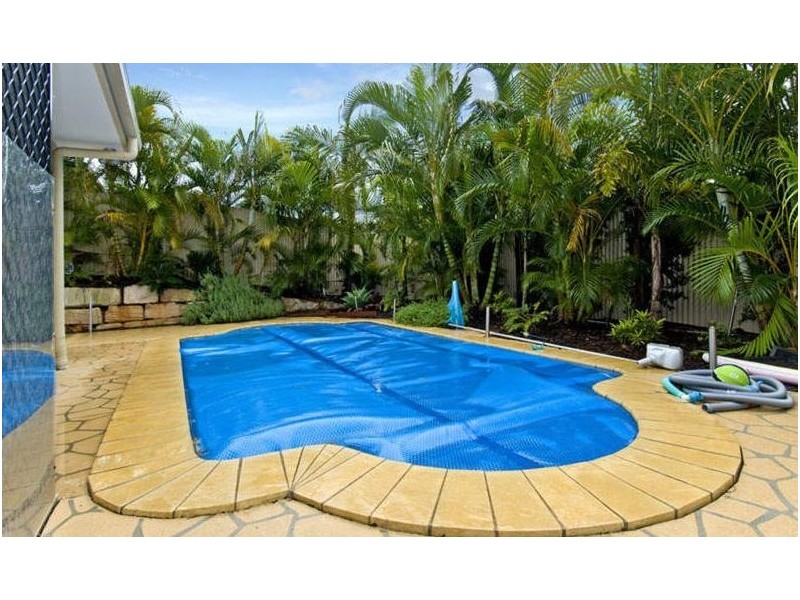 6 Trafalgar Vale Avenue, Wellington Point QLD 4160