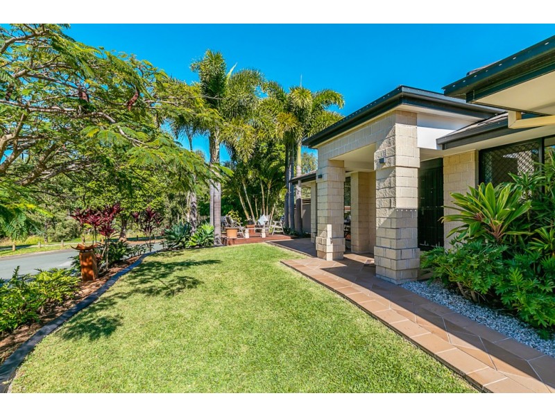 34 Hilliards Park Drive, Wellington Point QLD 4160