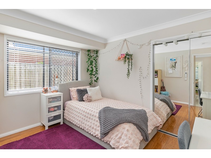 34 Hilliards Park Drive, Wellington Point QLD 4160