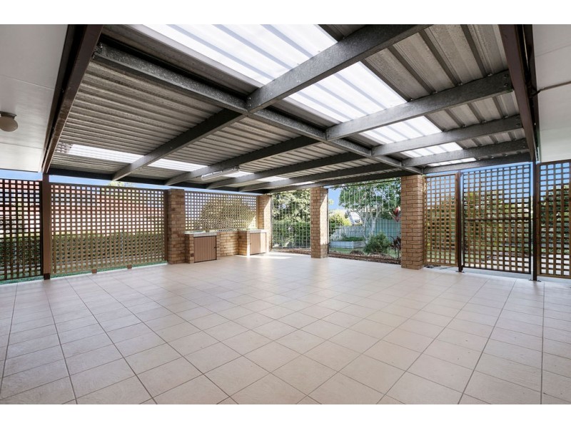 14 Cherry Street, Wellington Point QLD 4160