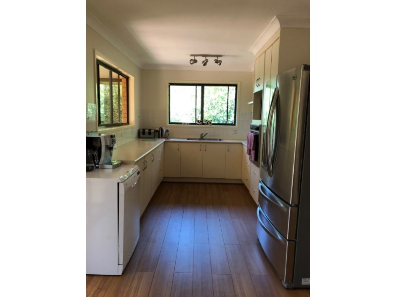 5 oceanic Street, Wellington Point QLD 4160