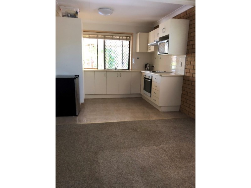 5 oceanic Street, Wellington Point QLD 4160